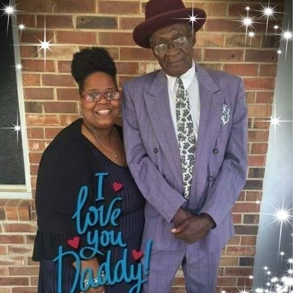 Meet your Posher, Rachel - Picture 1 of 1